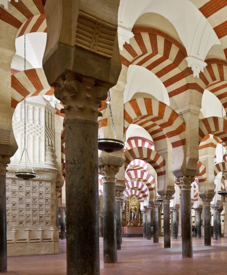 Detenido en Palencia por amenazar con volar la mezquita de Córdoba