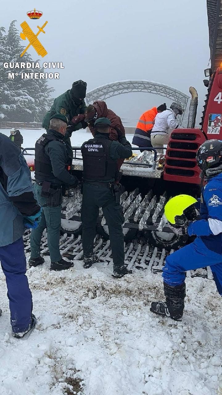 140 personas rescatadas en la estación de esquí de La Pinilla tras una avería en el telesilla