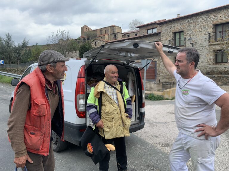 La despoblación cabalga sin el pan ni la sal por Castilla y León