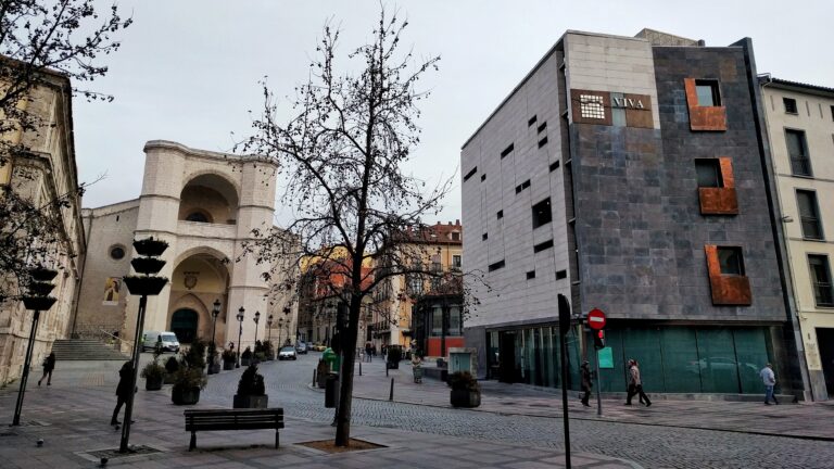 Denuncian vulneración de derechos en la adjudicación de vivienda social en Valladolid