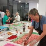 Artistas remando contra el viento